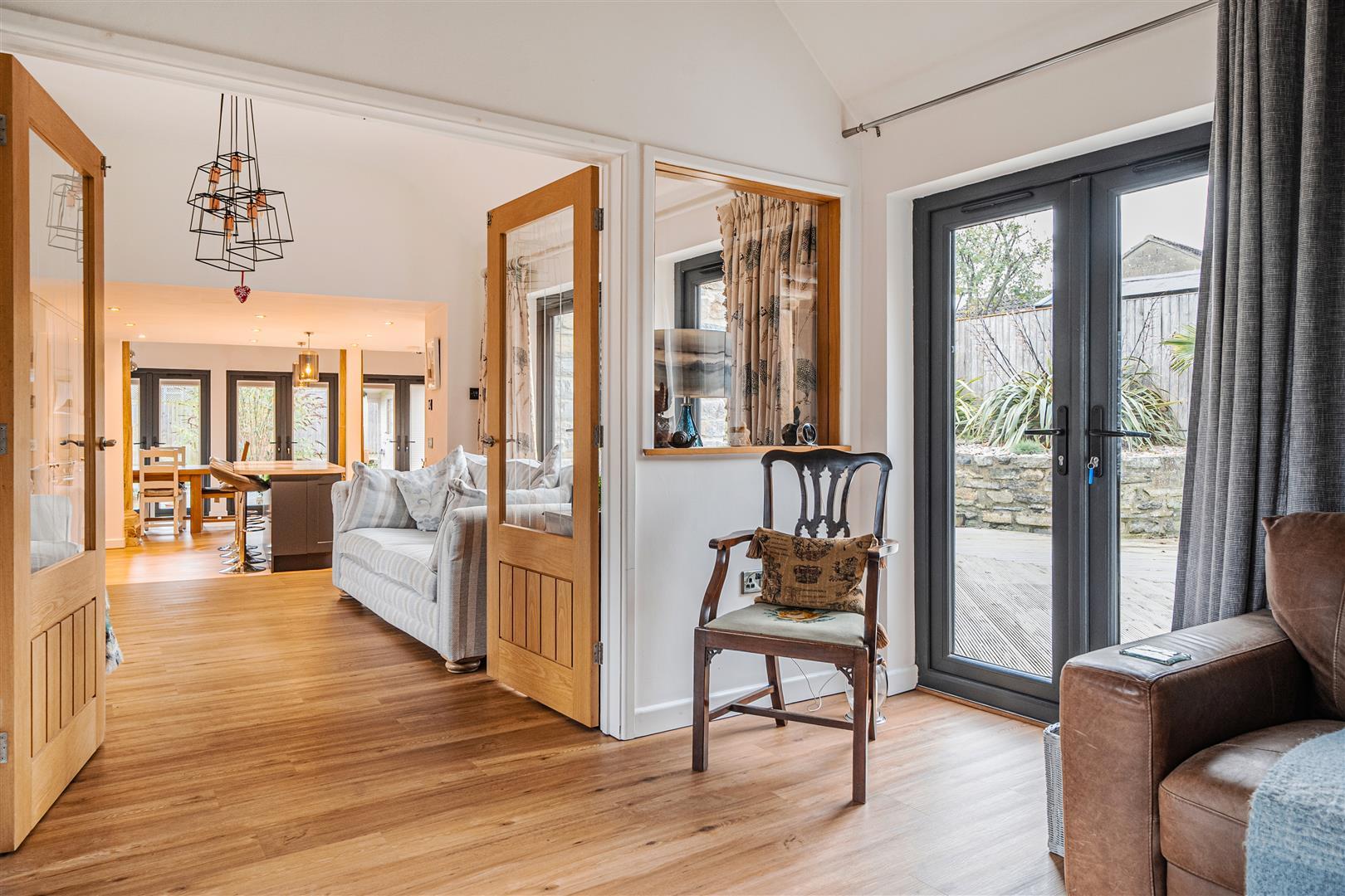 Property Image 067878ad-a885-434f-9579-4d2ce44c39a5