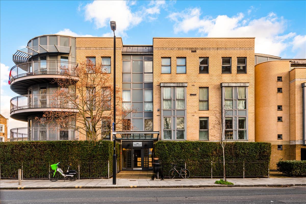 Property Image 06796636-be64-404c-b0e0-923153353678