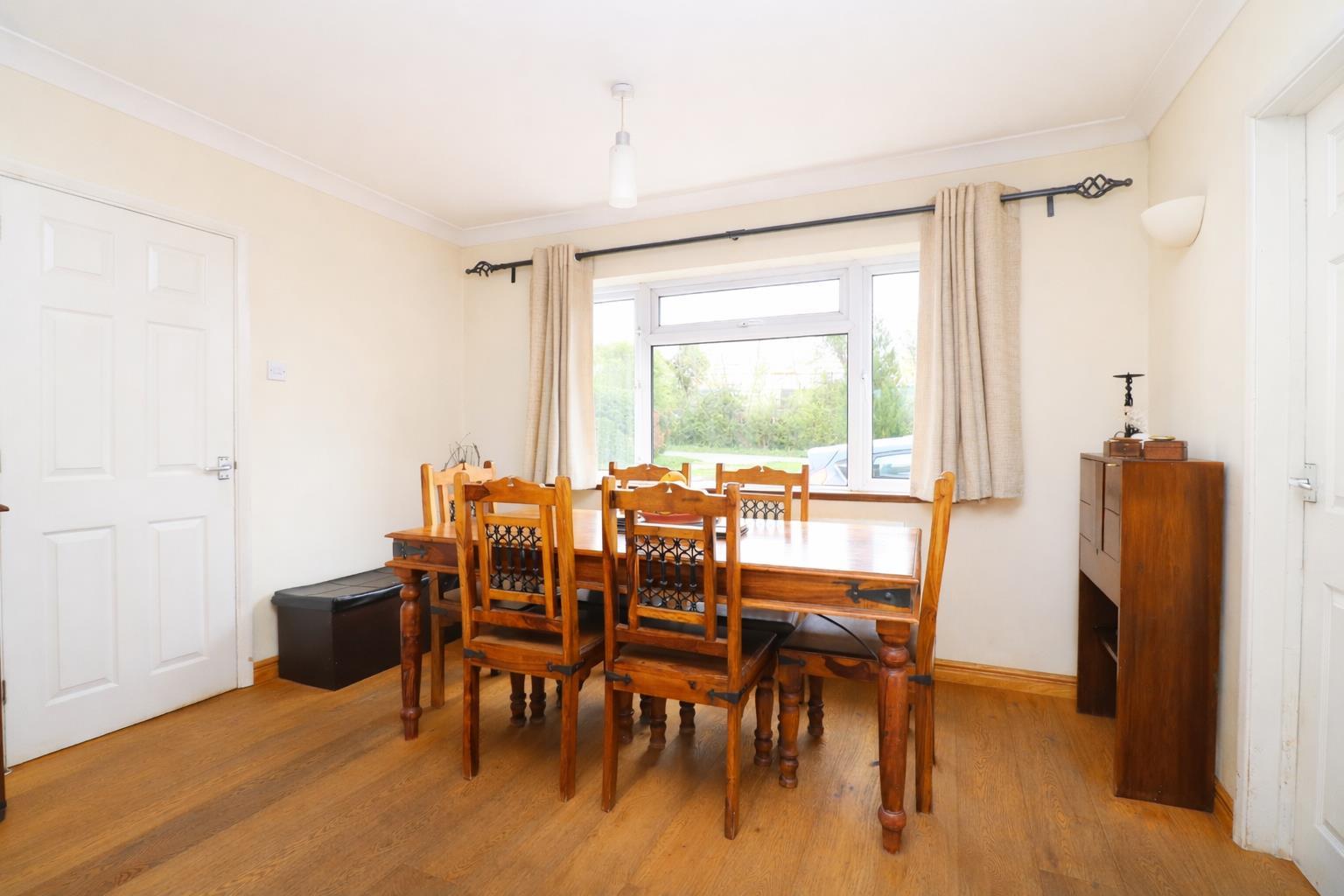 Property Image 067f16f3-b27f-4589-9483-4e4bc522a1df