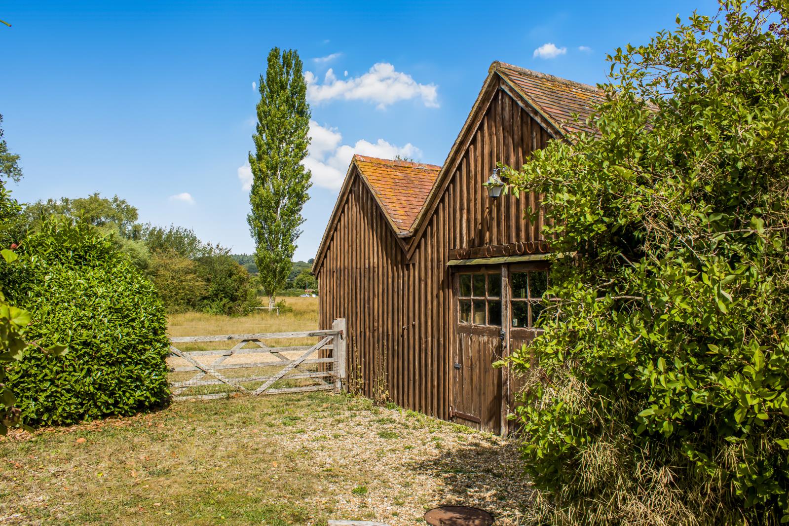 Property Image 06861694-0b01-4882-baf8-36ebe2ec25d2