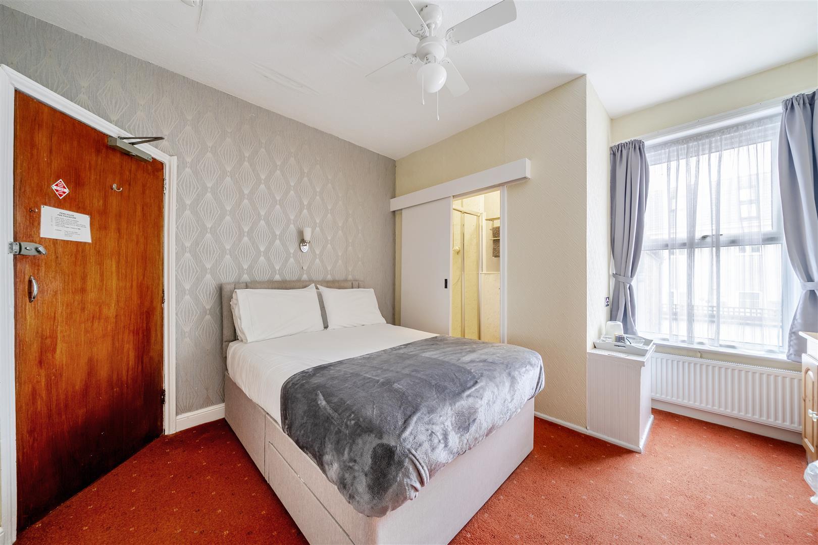 Property Image 0687c9eb-225d-4bc2-b772-dc7d8fcb64b2