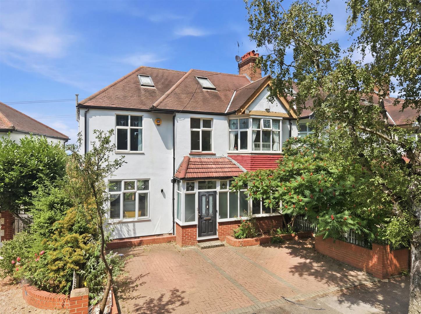 Property Image 068b80fd-a1ad-4c63-9c29-cb213862653d