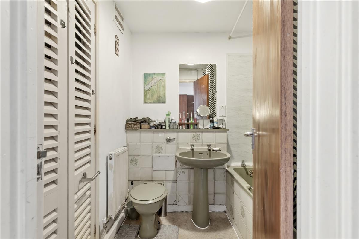Property Image 068c9427-02f6-4c7c-b055-4330769d2d4e