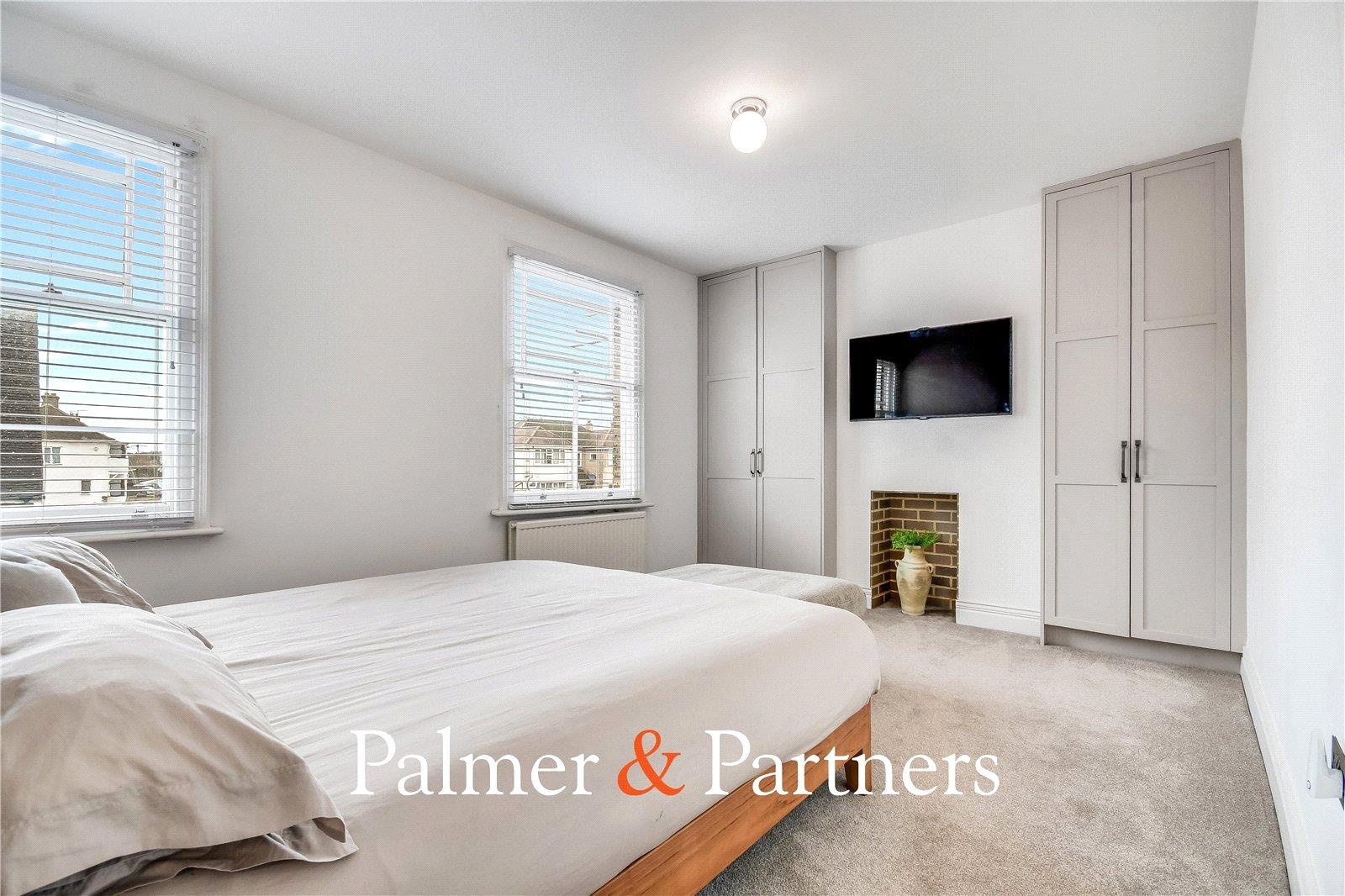 Property Image 068ddd40-b9a2-4b9e-8827-be0e161946e1