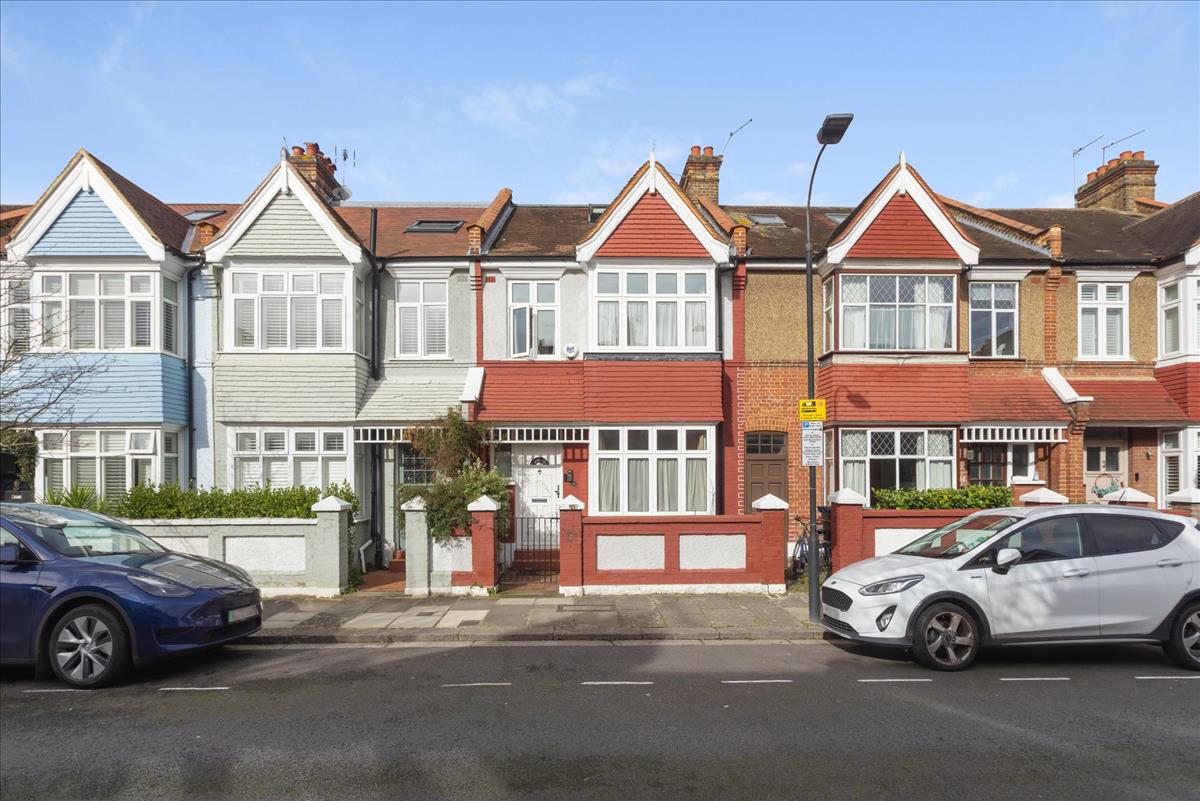 Property Image 068f10fe-3687-42fa-8d73-5d5c8523d361