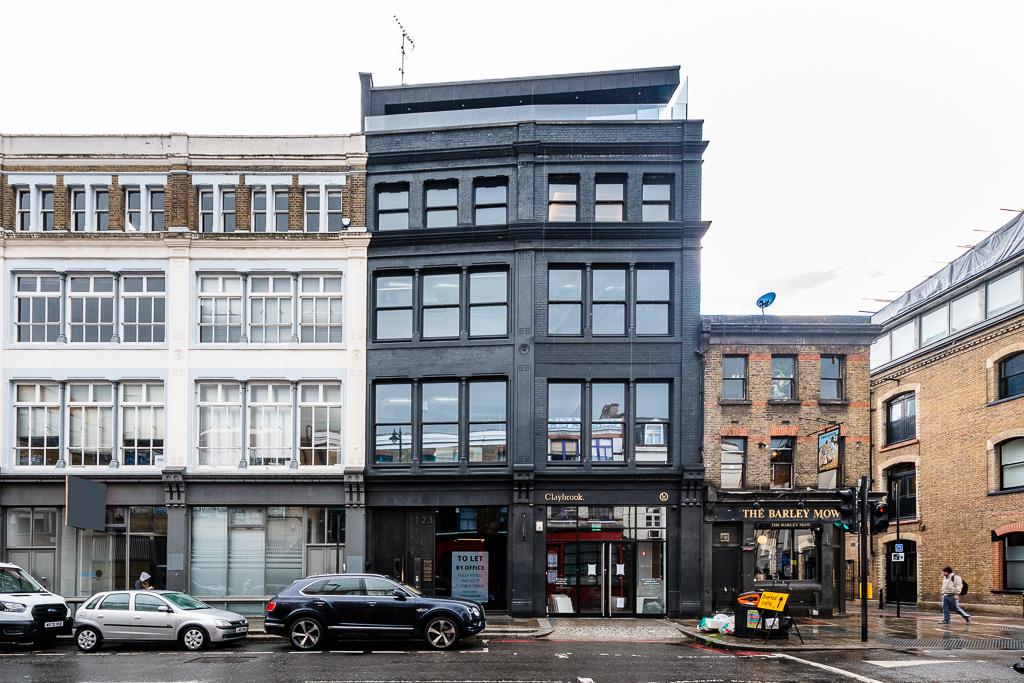 incredible shoreditch penthouse for rent on Curtain Road EC2A