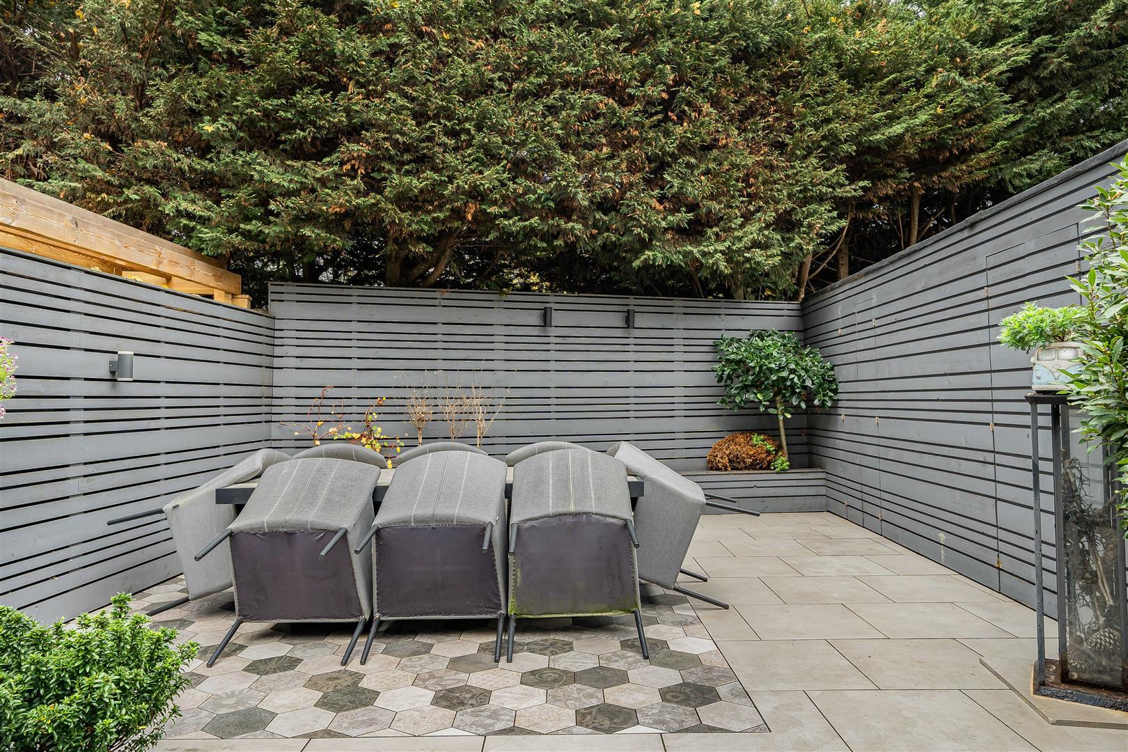 Property Image 06bf44b6-693e-493f-80c6-761eed23bd5a