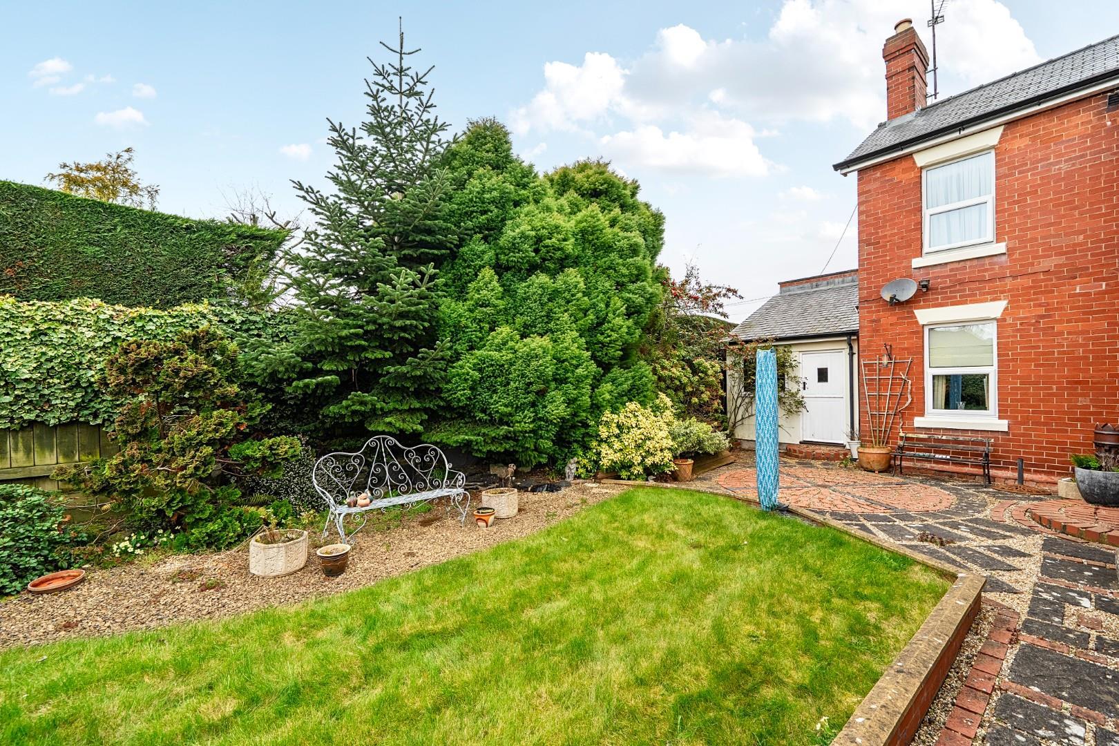 Property Image 06c9956e-1f75-4ff1-bf87-7ee490221924