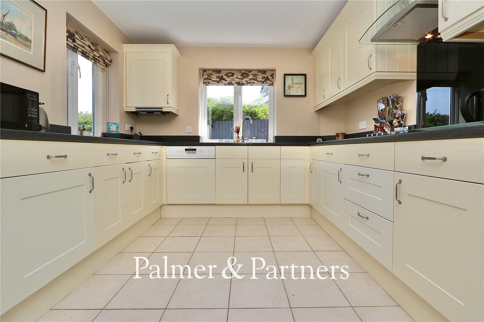 Property Image 06ce6f3d-1596-480a-8ea1-80224413bf54