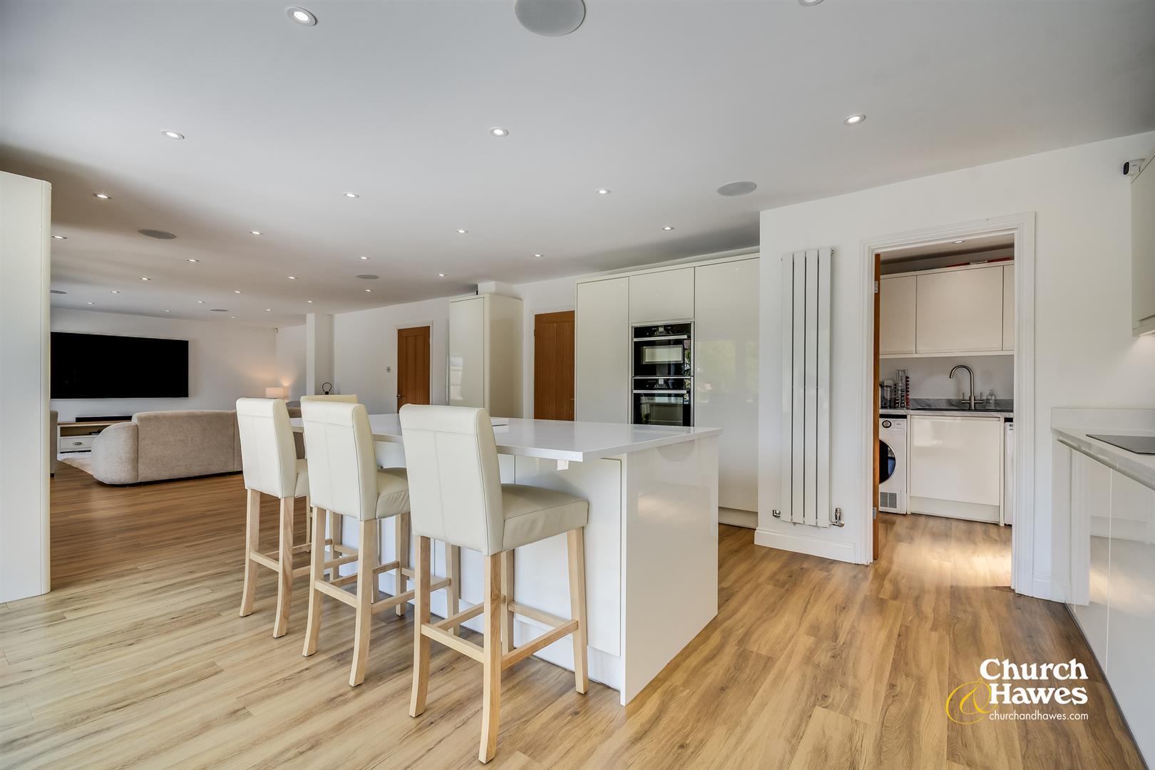 Property Image 06ea6197-1fa5-4072-8a28-6ce6fab152fd