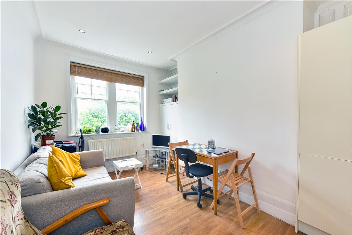 Property Image 06eeade9-9546-40f2-b64d-4643e46ce194