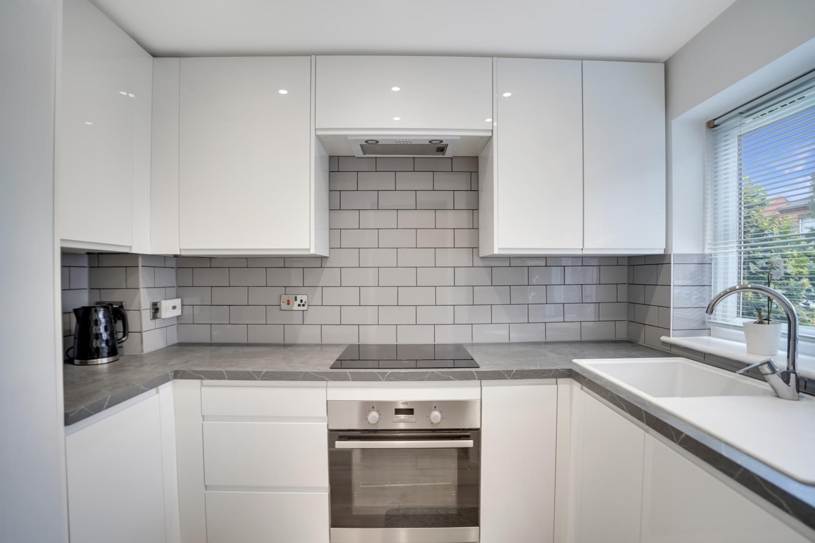 Property Image 06f53a84-1ab6-4da7-b8ad-f0423c5f88de