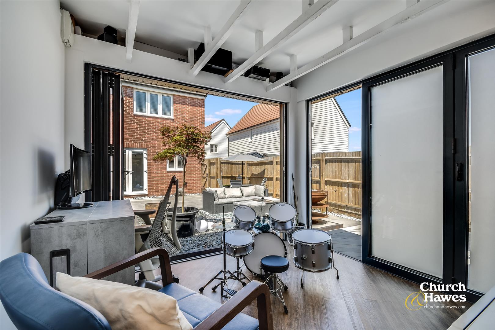 Property Image 07165348-d5a8-4509-82c7-dfca4a734030