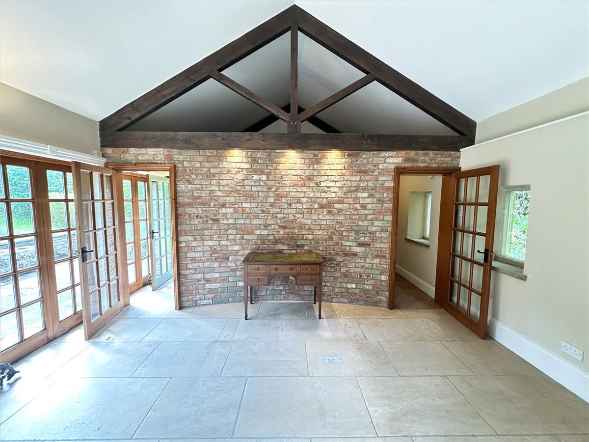 Property Image 071885ec-b525-41df-bf8d-aa3fb4947c3f