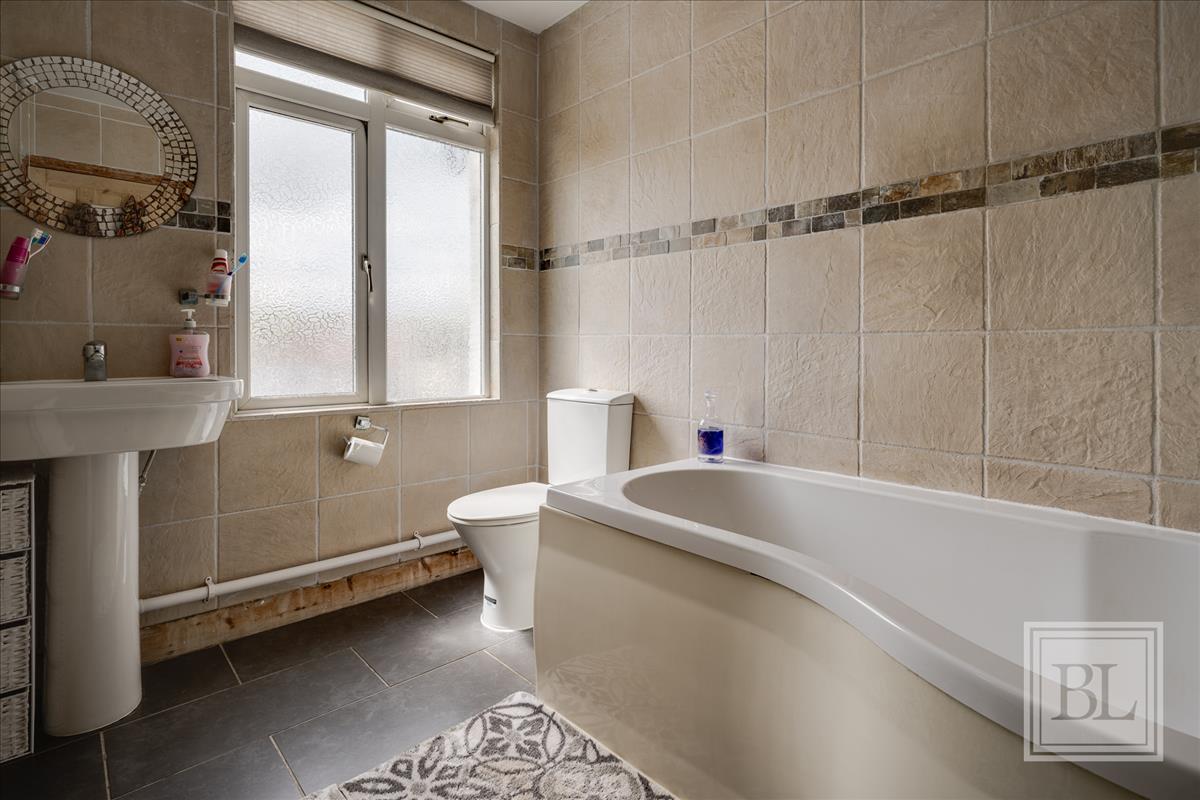 Property Image 07189d0c-07b3-48de-a2fa-50e4fd98530e