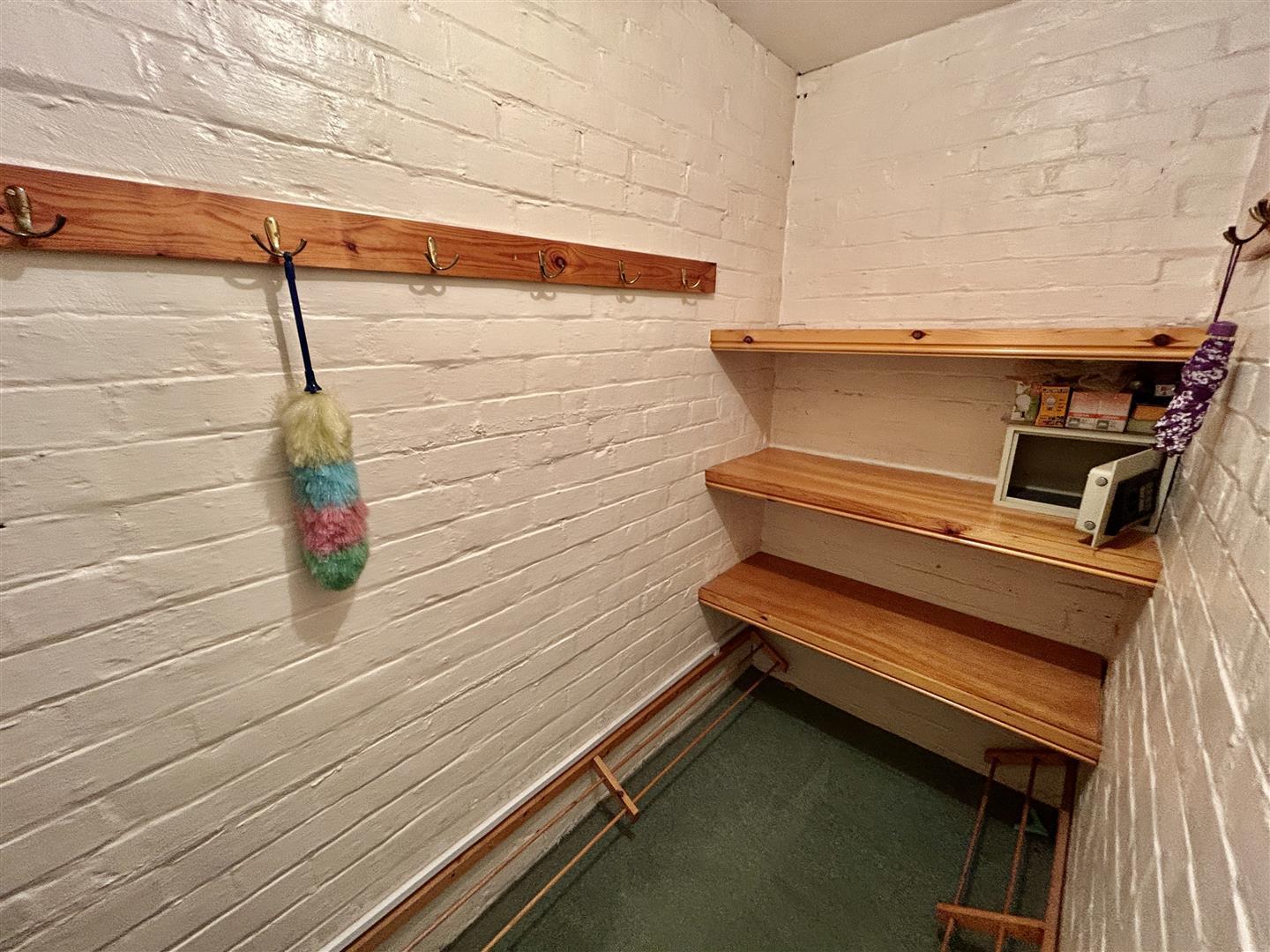 Property Image 071d34cc-3c03-4361-9e48-8472c4e09acd