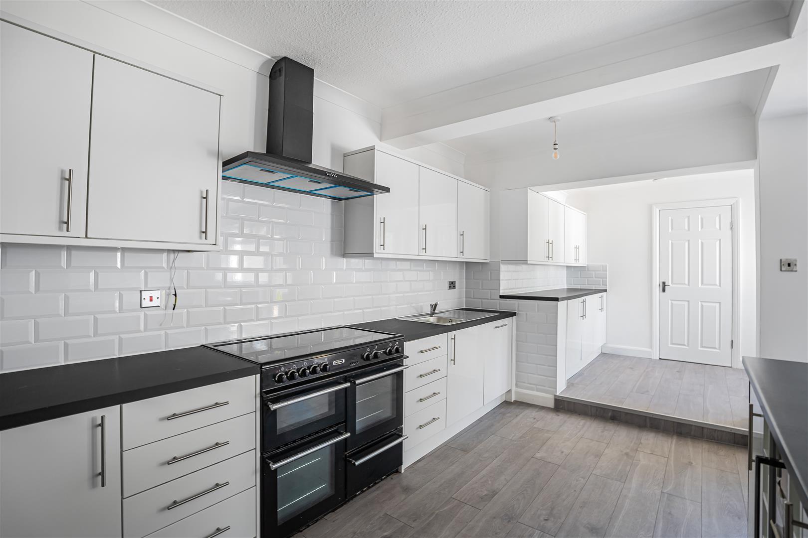 Property Image 0738521c-9cc1-49d1-8d63-aa0bc64904df