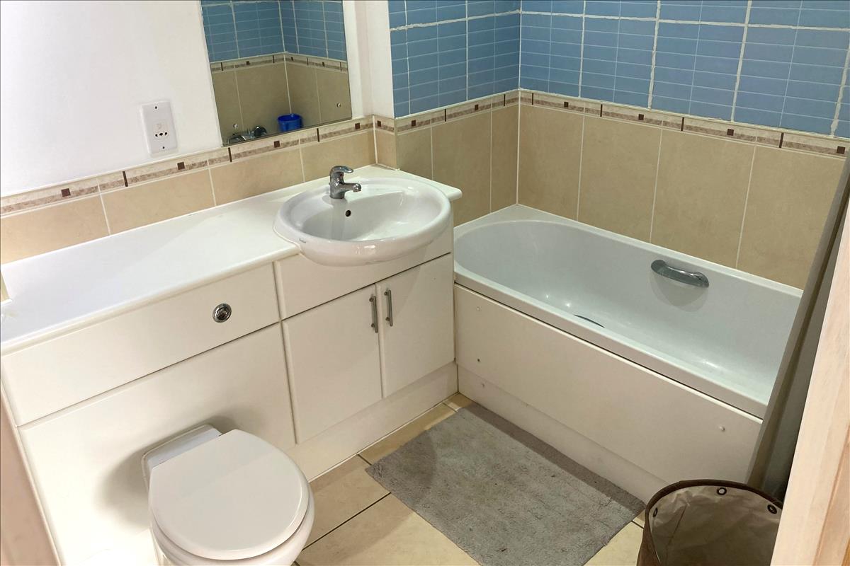 Property Image 073c082f-8148-4643-8fd4-727f666814a6