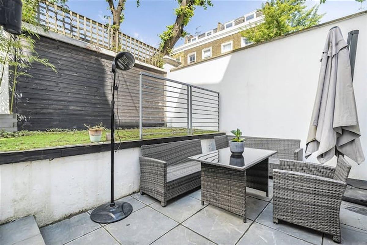 Property Image 074272bf-7a1b-410f-bf18-1992cd443aee
