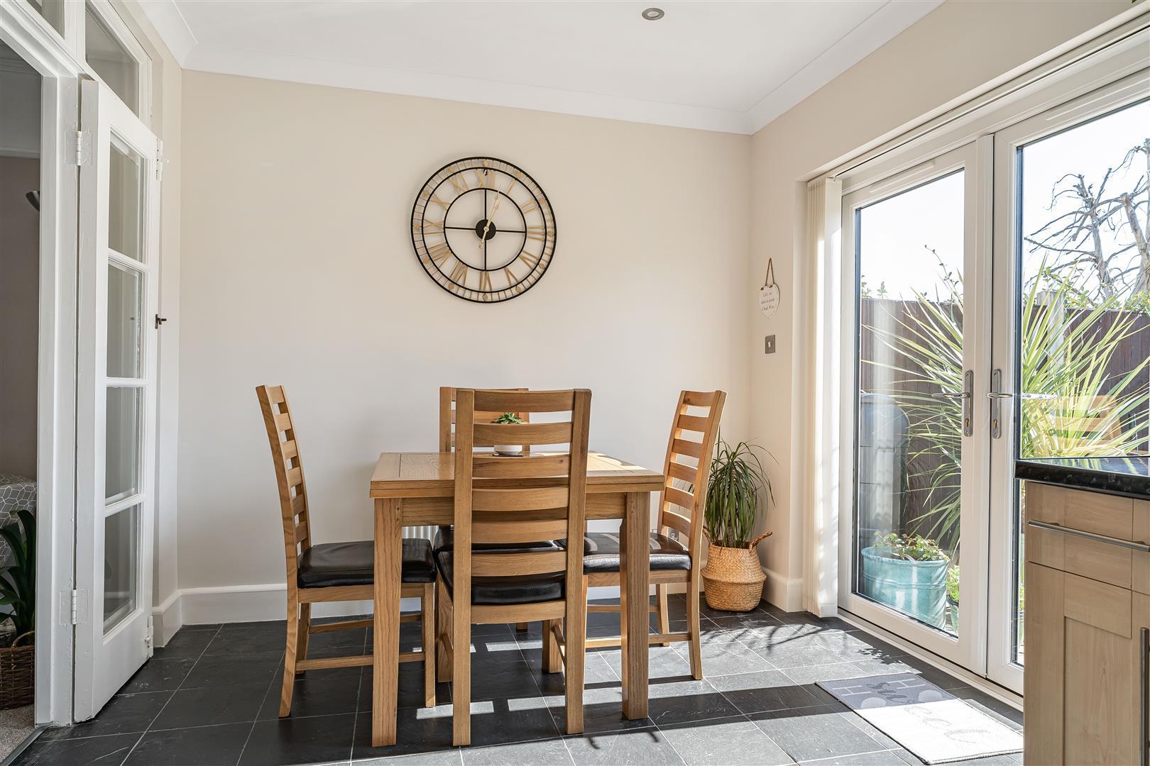 Property Image 0745f96d-cf30-4e99-957a-47bfd59789f4