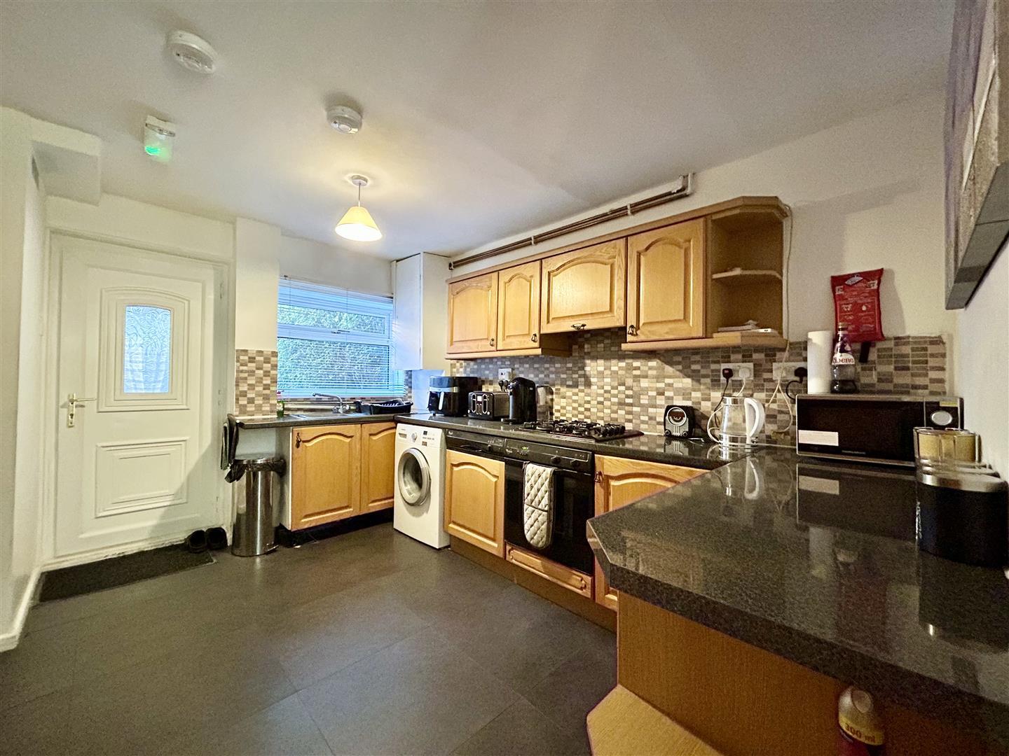 Property Image 074b5857-84e2-42b7-b5e4-b0016326a2f1