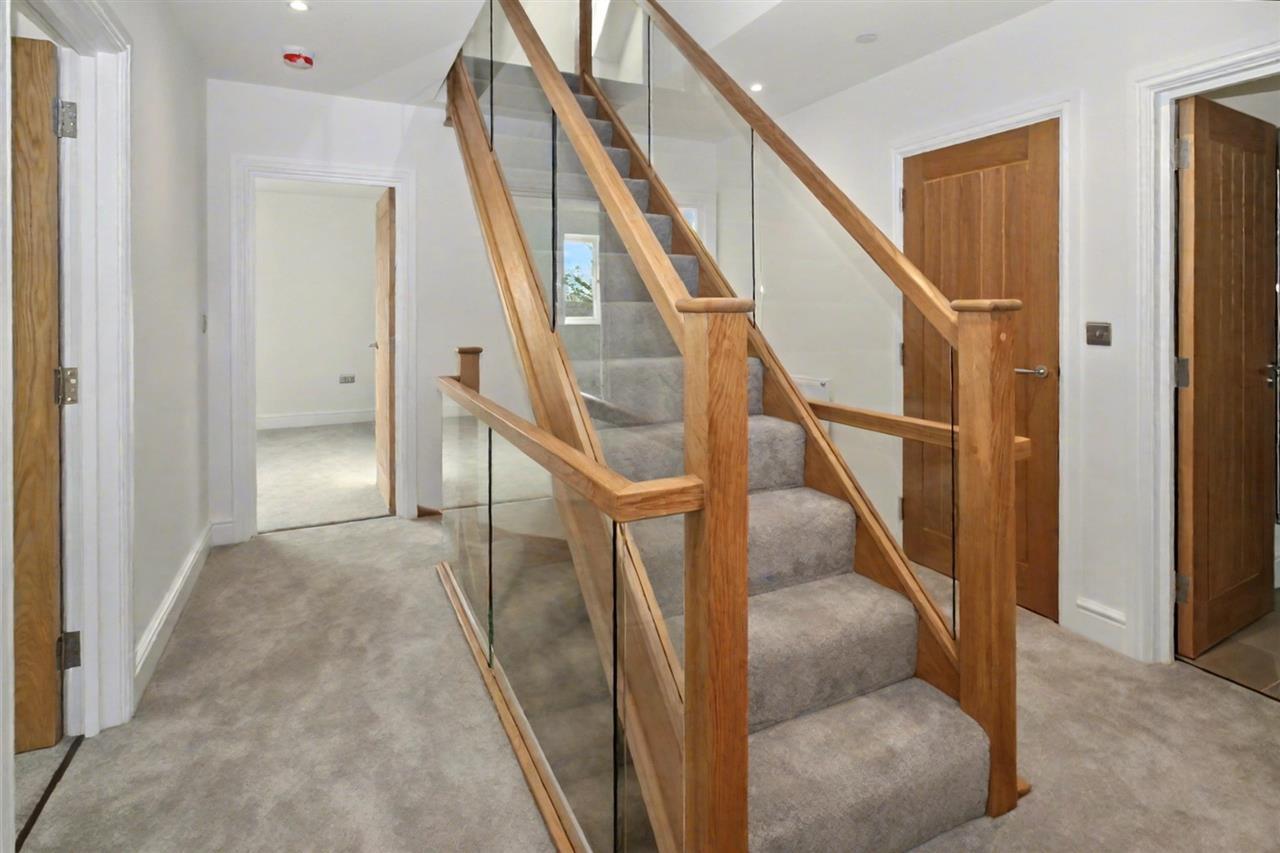 Property Image 074bb71c-c6cd-46ac-a046-04f2359cf404