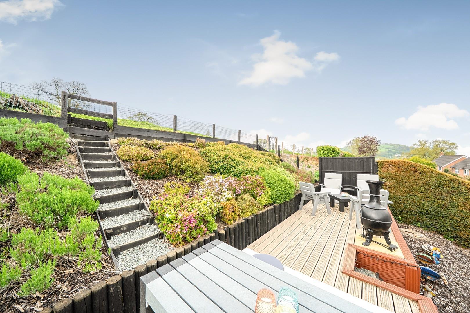 Property Image 07505634-6d0b-46b9-b91f-540b196a9fbf
