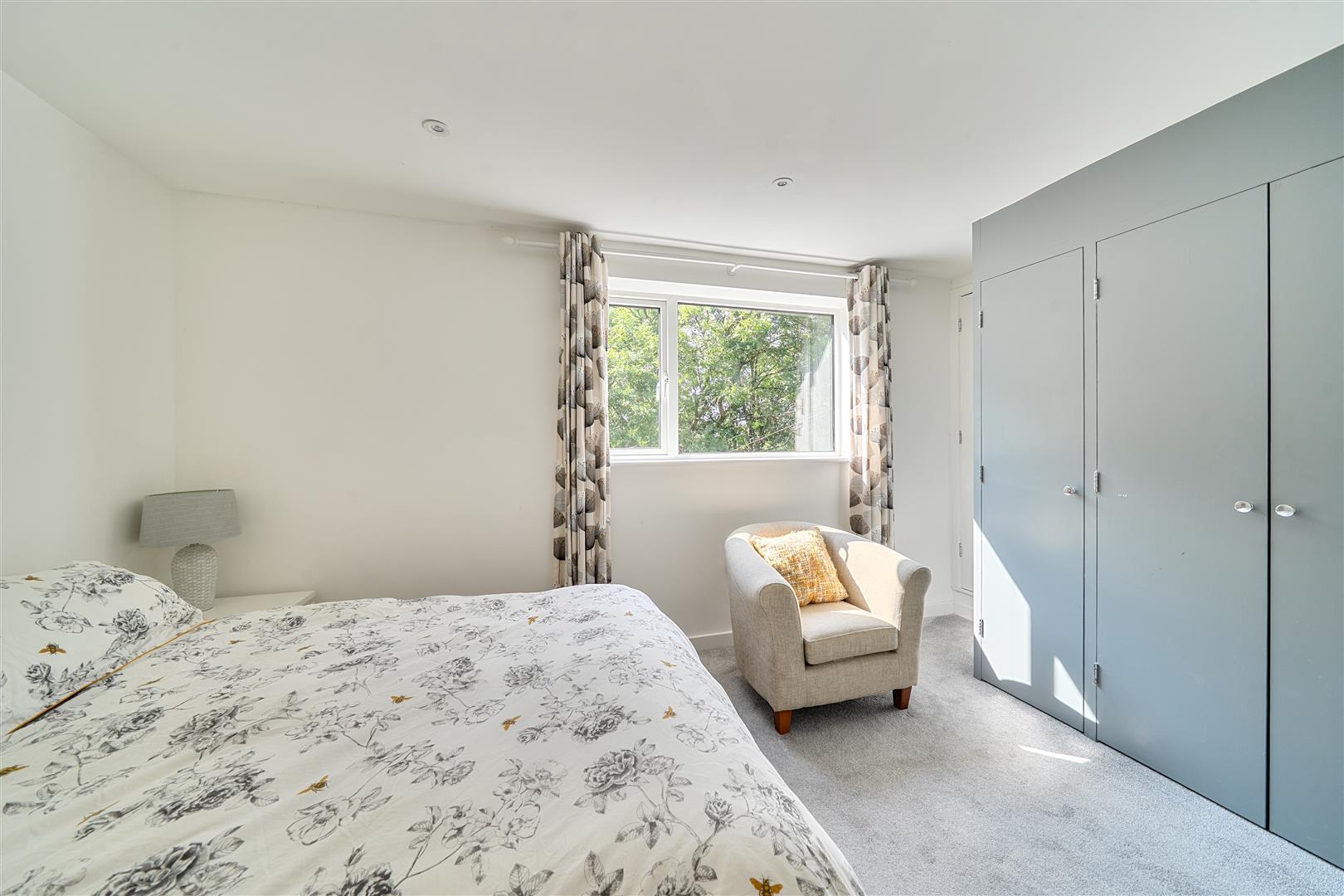 Property Image 075215e4-da7b-4878-bd7e-8b3026169583