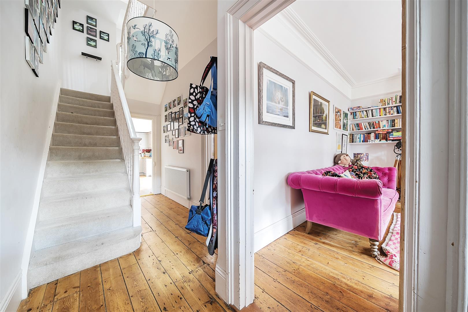 Property Image 0752712e-5273-48e6-adaf-c19119bf9a56
