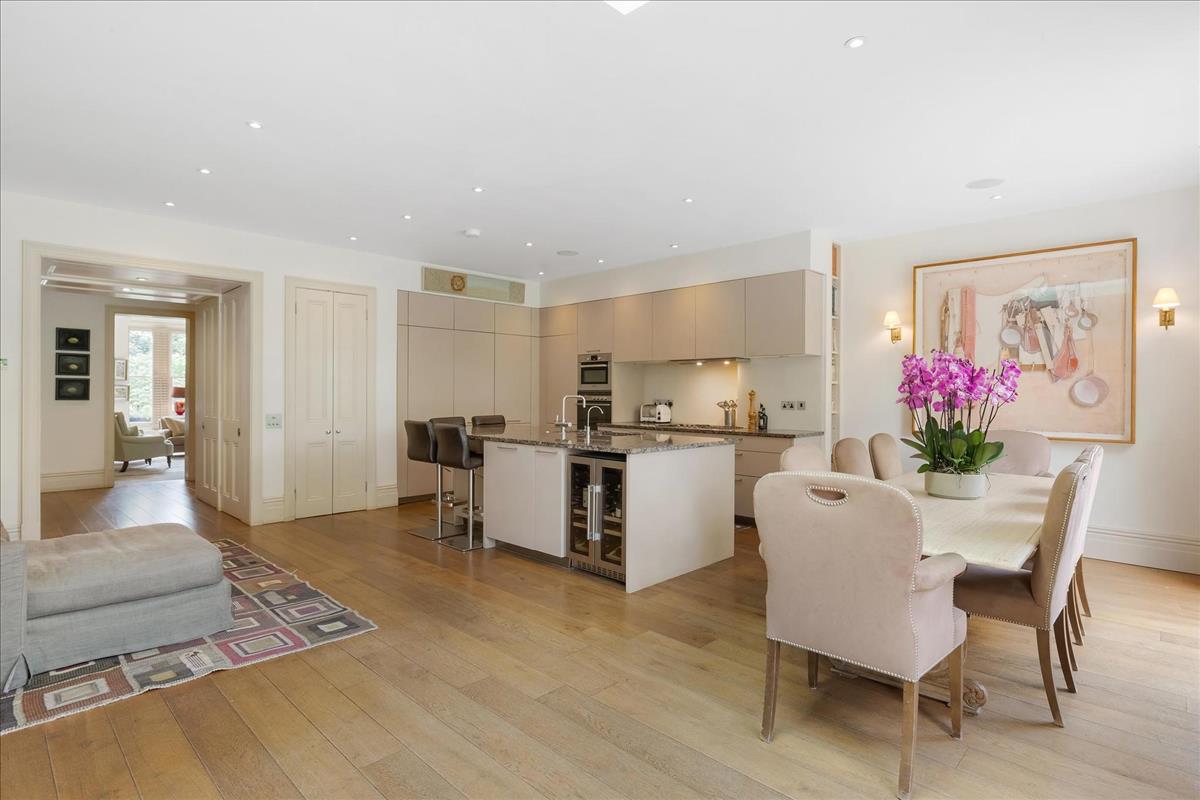 Property Image 07550951-e299-4bbc-a5e9-7d1c64cc92a2