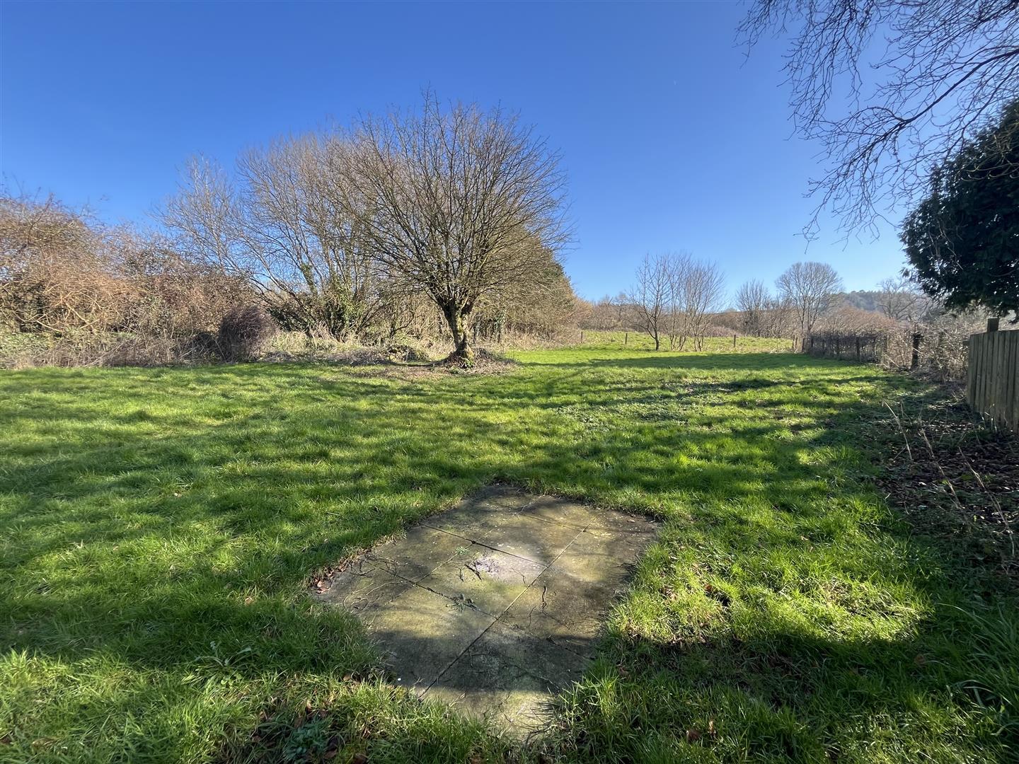 Property Image 0757dff3-cbed-442d-b143-74bd8121e1fb