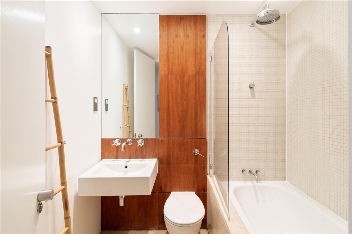 Property Image 076e8127-5054-49e0-ab72-4a7b52f13a10