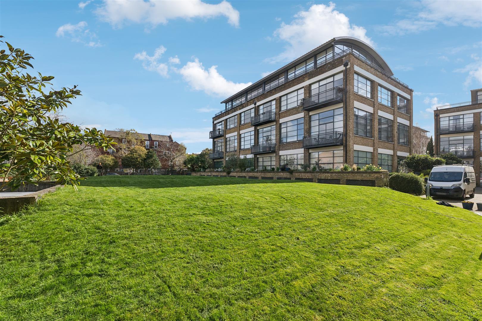 Property Image 07702adb-ce60-45f2-a098-42691a6f8269
