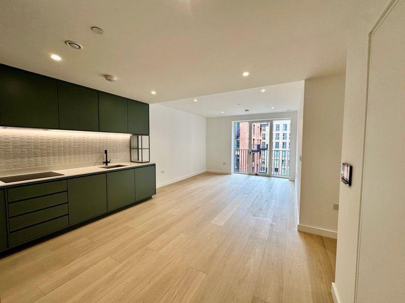 Property Image 077f294e-12f1-4779-b85b-4793c6247ce1