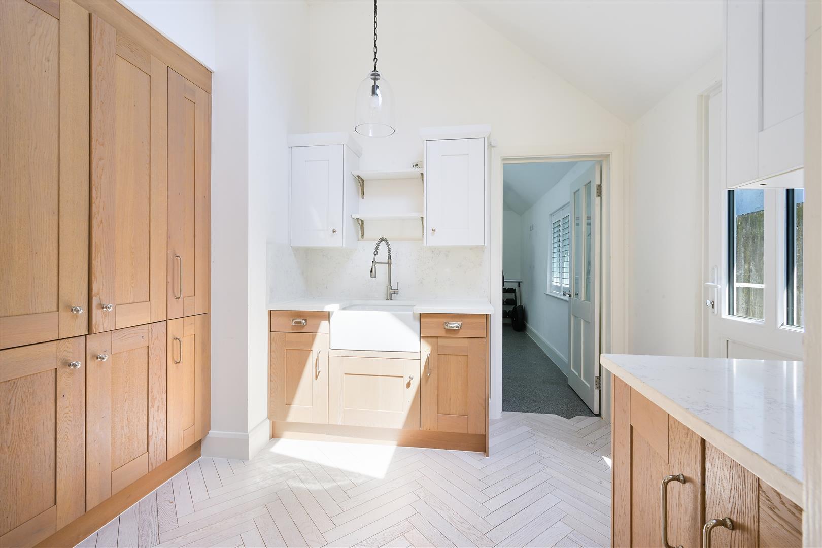 Property Image 078070a6-9118-4f14-b9a0-e87a82d6ebb0