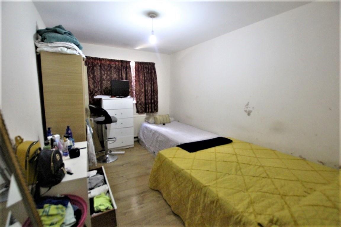 Property Image 0782bc18-9306-4c56-b345-1809cd205417
