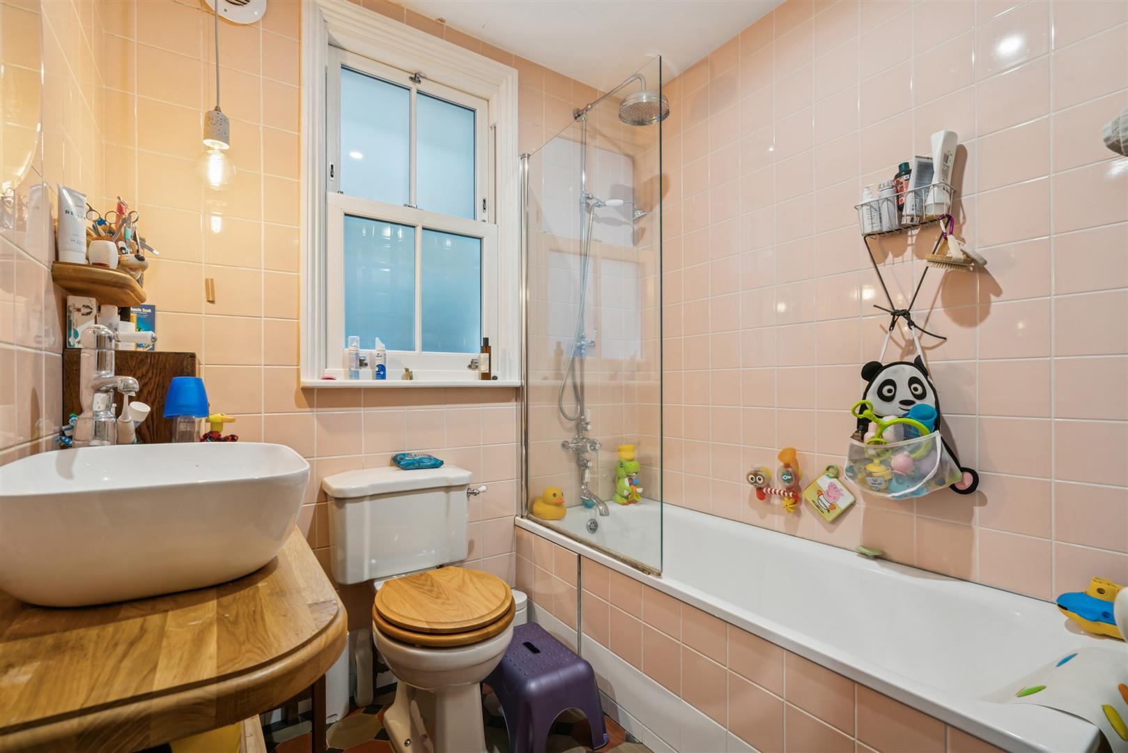 Property Image 078acfdb-e93a-446a-a278-c26c3bc178eb