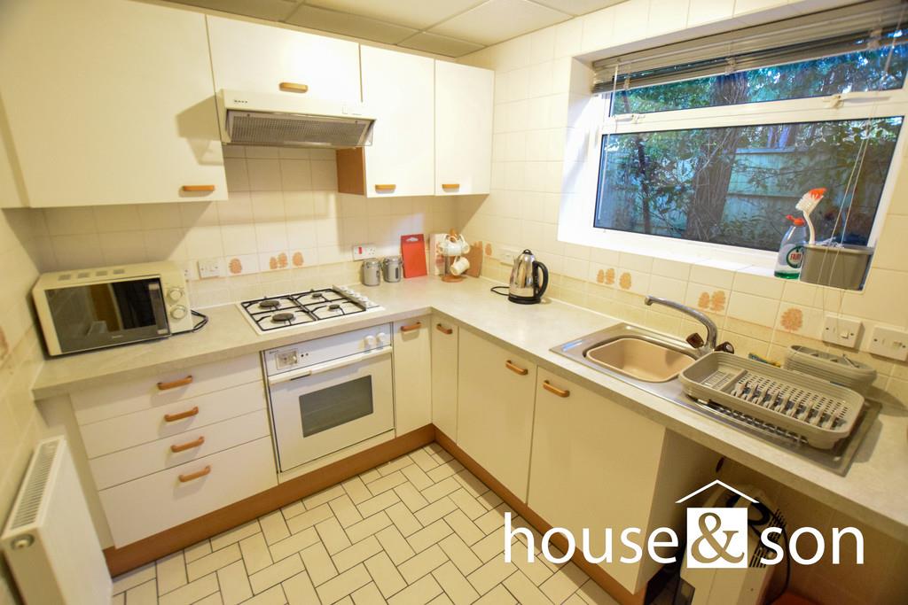 Property Image 0796aa93-0b09-480f-9e14-4fe2d3cca143