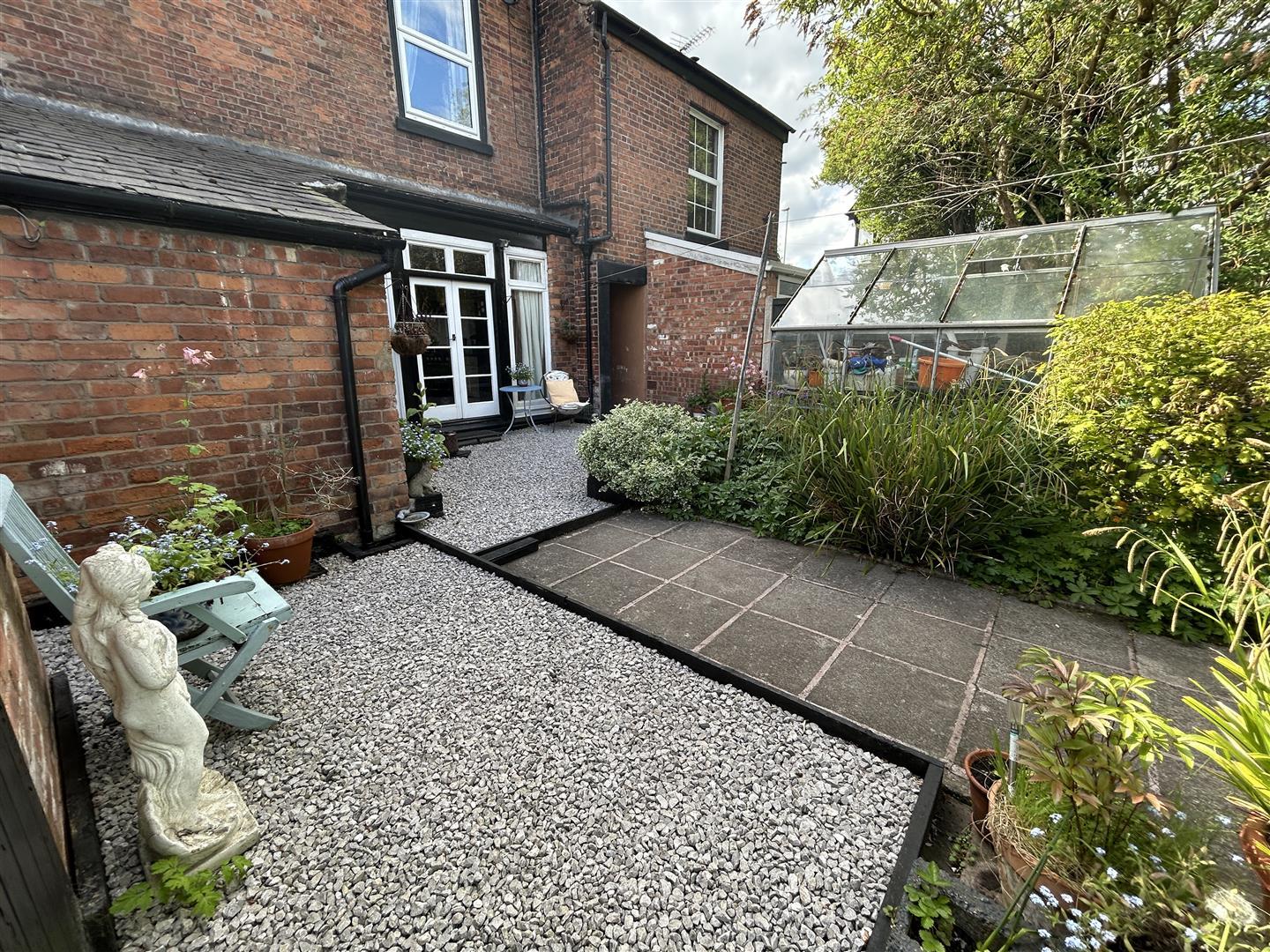 Property Image 07a1e958-460d-42ea-8ef8-94654cf84e55