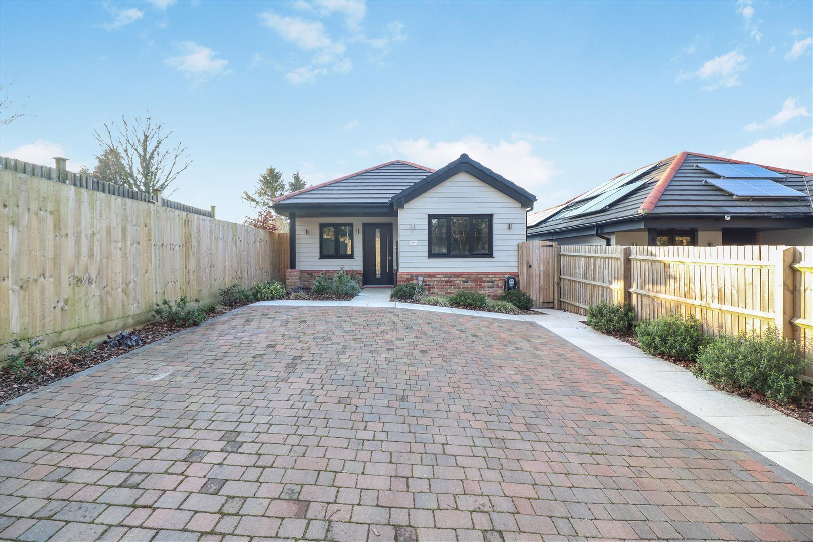 Property Image 07aae73d-1b98-45e3-b8ac-fa437928d6bd