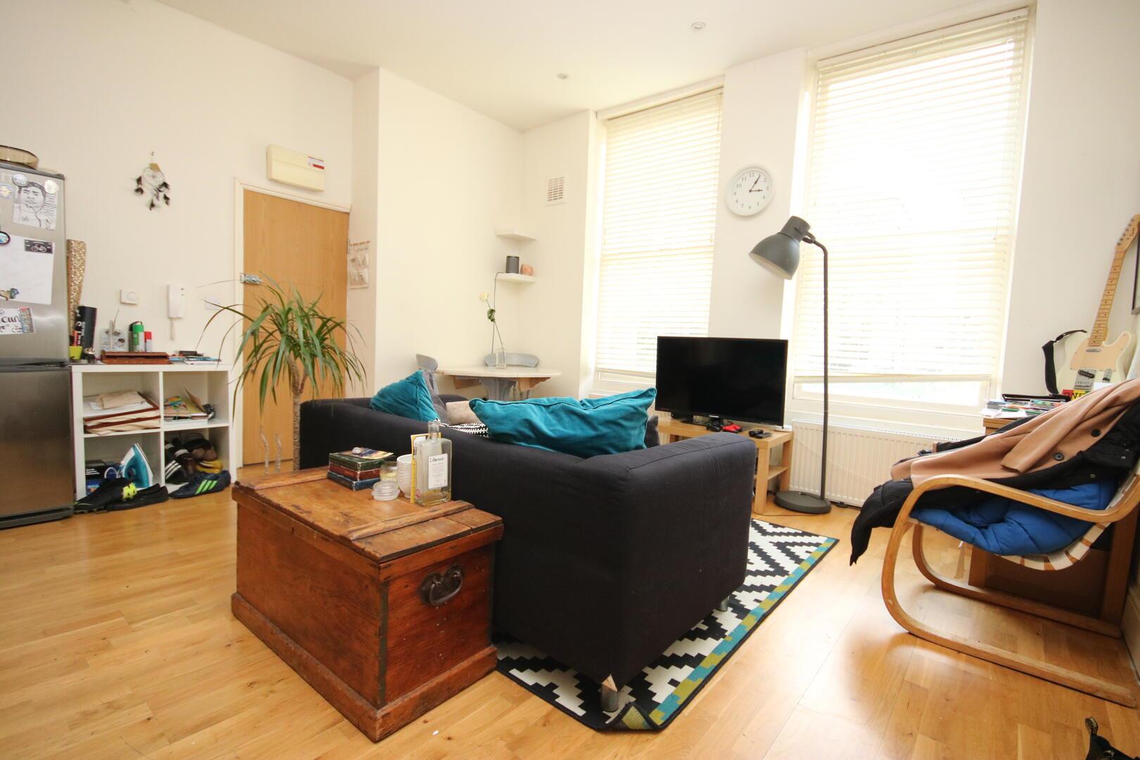 Property Image 07b80600-1b3f-40e6-853b-5b651dd07f0d