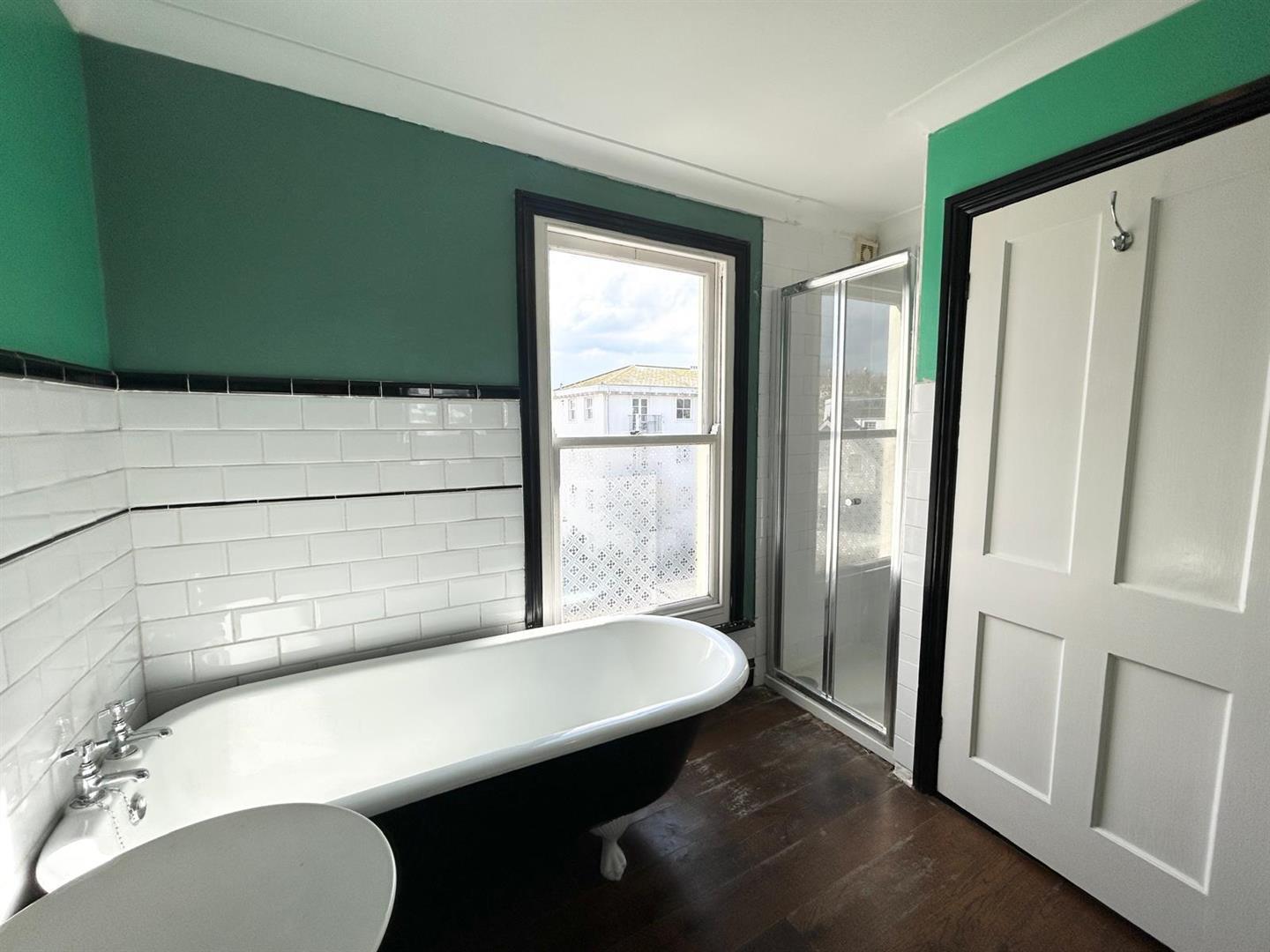 Property Image 07c8057d-1f0c-459f-b3dc-9e13dd6437a4