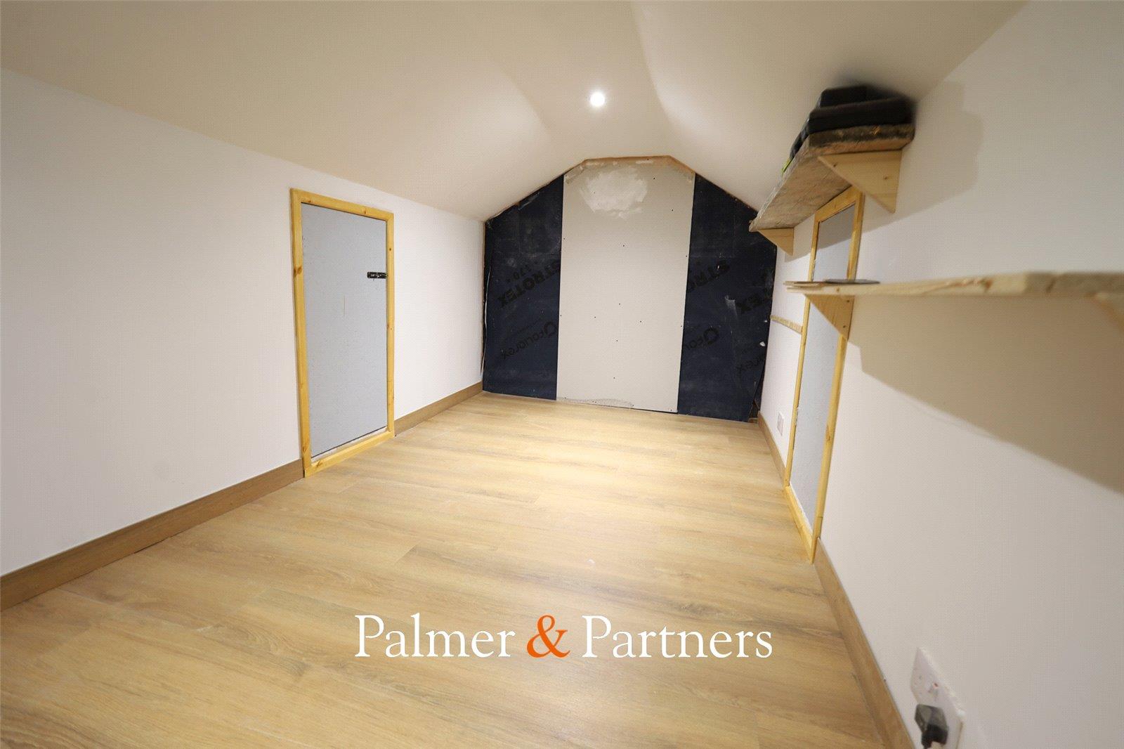 Property Image 07cc8936-5d00-42fa-8377-f9bbfa3868f0