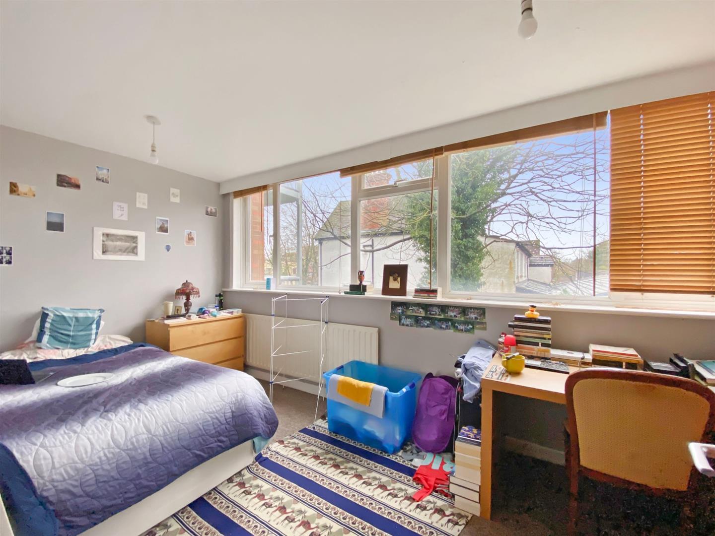 Property Image 07dd20fd-e365-4a39-a6ad-cca2f00f683d