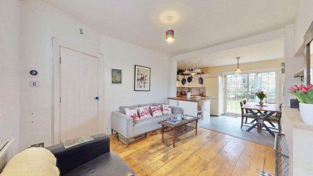 Property Image 07df00c5-e466-490d-95b0-81923fe64c51