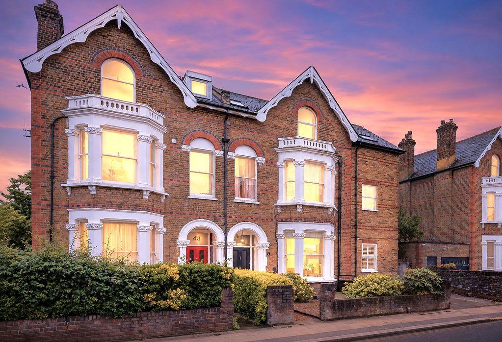 Property Image 07fa6274-66c9-4edc-ac49-b4f6a6180398
