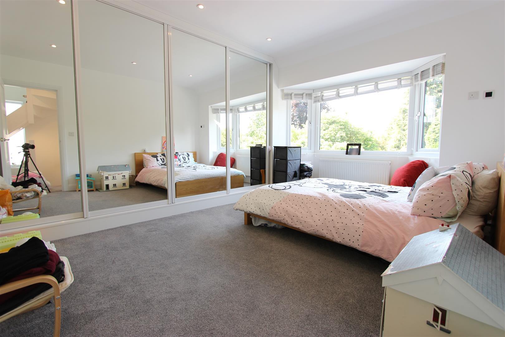 Property Image 08079956-93e2-42e1-ae69-d1823aaef3f0