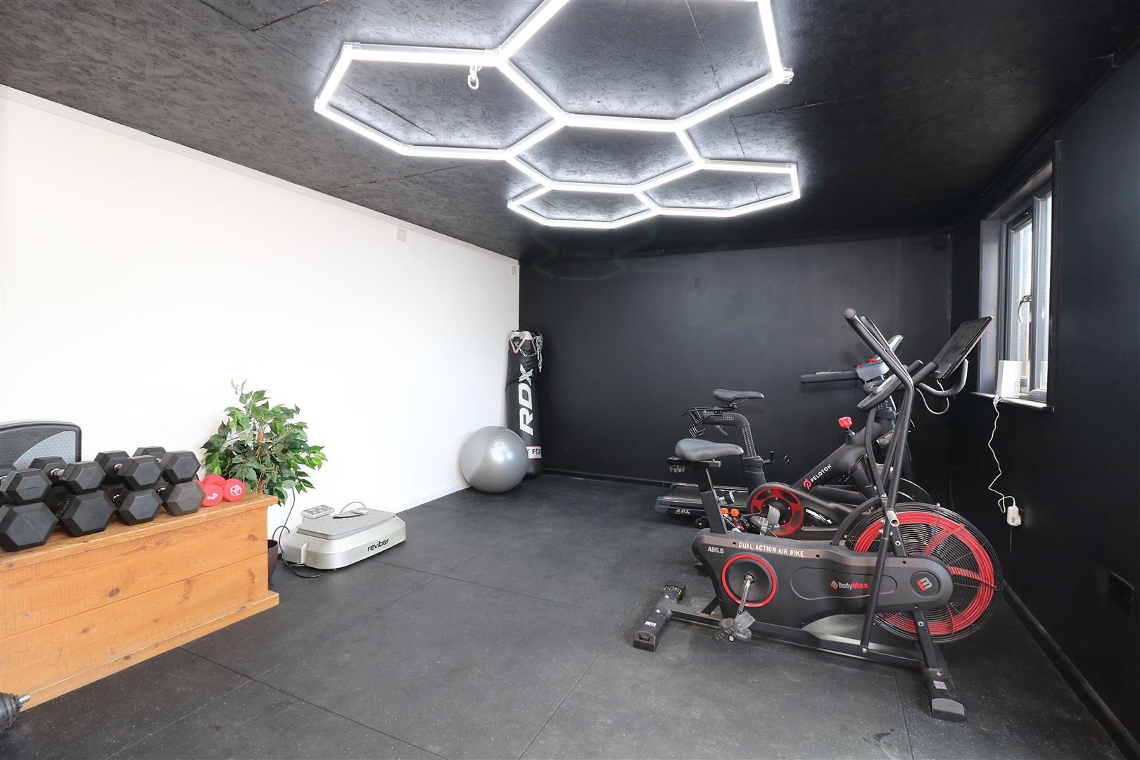 Property Image 080a5836-8ba9-4bf9-895a-4152e06fbd5e
