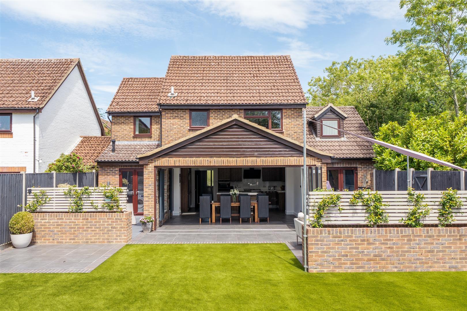 Property Image 0817988d-4bf1-4fb8-b1bc-9022a62a1061