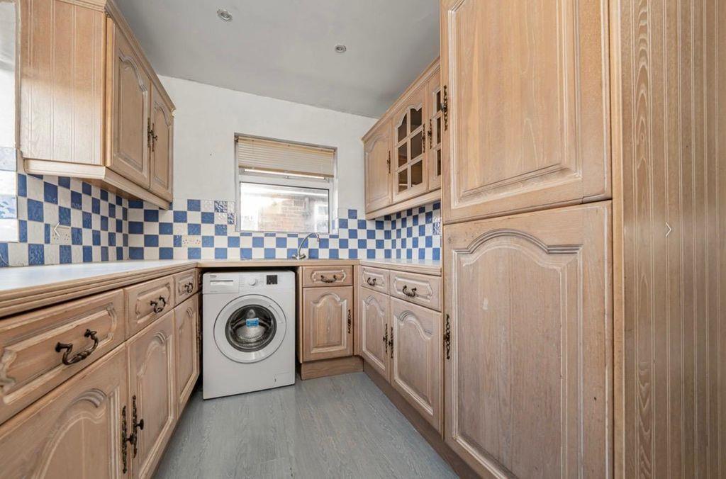 Property Image 08284eb5-0c9a-4348-bd6d-1fec92965e45
